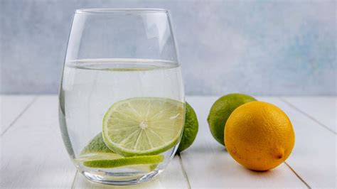 Learn about 7 Side-effects of consuming lemon water – India TV