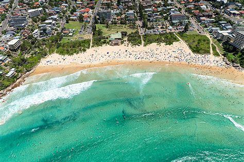 Freshwater Beach Aerial Photos - Full Beach Image - Swimmers Sunbakers