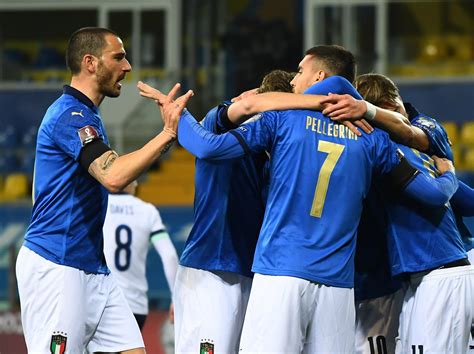 Italy see off Northern Ireland in winning start to World Cup qualifying ...