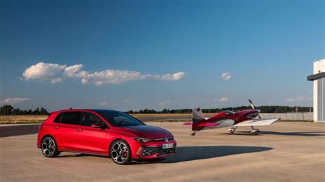 2025 VW Golf GTI revealed with useful tech updates