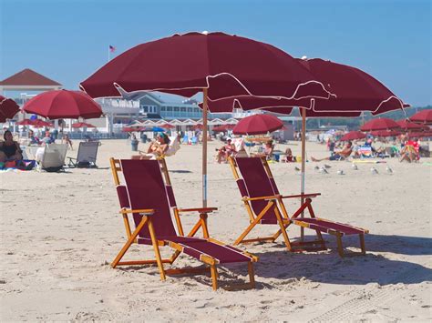 Frankford Umbrellas Oak Wood Beach Chairs Sling Lounge Set | FC101SET2