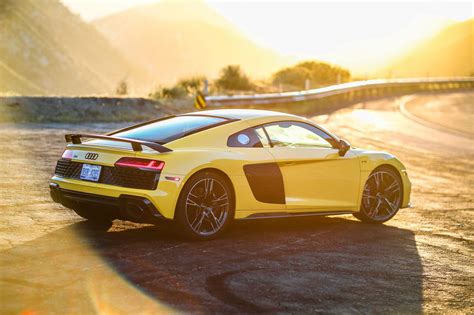 Review: 2020 Audi R8 Performance - Hagerty Media