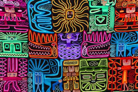 Peruvian Folk Art: Let Your Fingers Do The Shopping