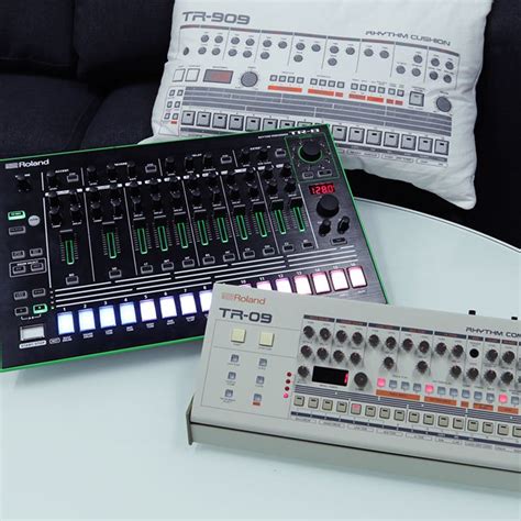 TR-09 VS. TR-8 - Roland Australia