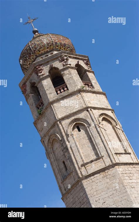 Oristano cathedral hi-res stock photography and images - Alamy