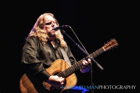 Warren Haynes: Acoustic and Electric (A Gallery and Clips)