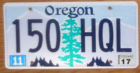 2017 Oregon vg+ | Automobile License Plate Store: Collectible License ...