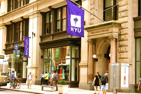 First Up: Resources for First-Gen Students at NYU - MEET NYU