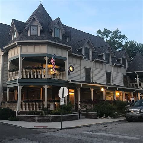 CORNERSTONE INN - Updated 2021 Prices, Hotel Reviews, and Photos (Nashville, IN) - Tripadvisor