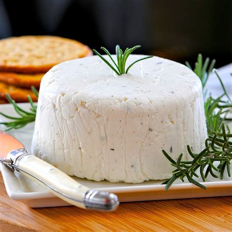 JULES FOOD...: CHEVRE...Real Goat Cheese