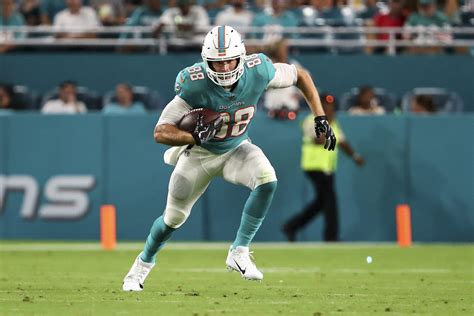 Miami Dolphins biggest free agent roster needs of 2023 - BVM Sports