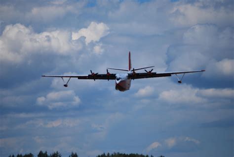 A Martin JRM Mars, Hawaii Mars II – JRM-1 BuNo 76823, operated by the Coulson Group conducts a ...