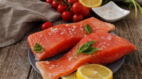 Salmon Fish: Nutritional Facts and Benefits – NutritionFact.in