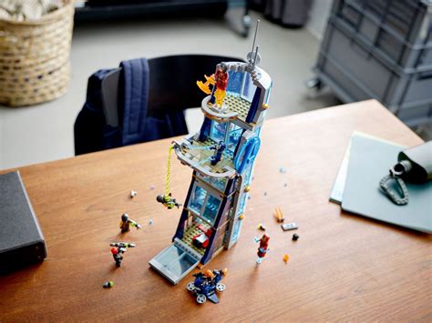 Brick Built Blogs: Lego Marvel 76166 Avengers Tower Official Images