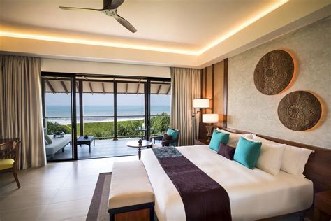 Anantara Kalutara Resort – Sri Lanka – Deluxe Ocean View Room – TRAVOH