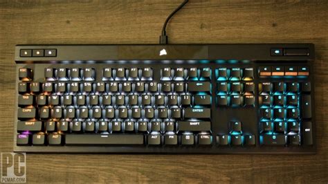 げます Corsair K70 RGB PRO Wired Mechanical Gaming Keyboard - Black ＆ RMX ...