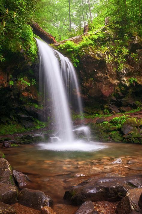 Gatlinburg TN Waterfalls Great Smoky Mountains Grotto Falls Outdoors ...