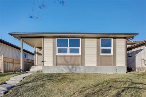 27 Beddington Drive NE, Calgary, AB, T3K 1J8 | C4210294 | Connect Real ...