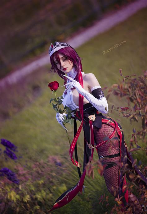 My cosplay on Rosaria by Astasiadream : r/RosariaMains