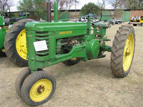 John Deere 1935-52 Model B - a photo on Flickriver