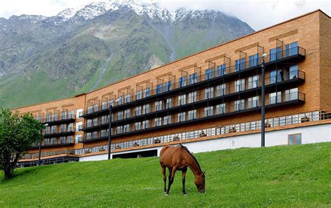 Rooms Hotel Kazbegi | GeorgiCa Travel