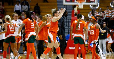 Miami women advance with thrilling win at NCAA tourney