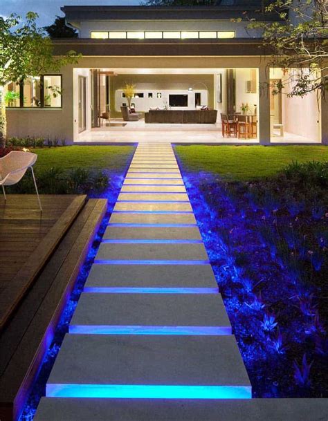 LED Lights For Amazing Evenings In The Garden