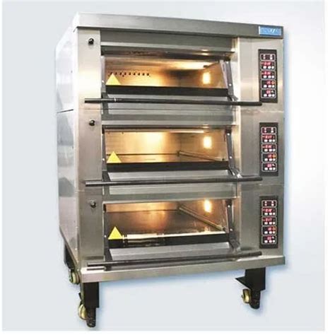 Walk-In Ovens Electric Sinmag Convection Oven, Size: Medium at Rs ...