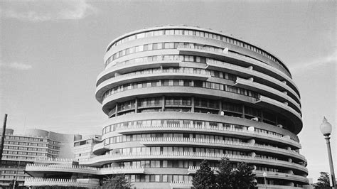 The Watergate Hotel in a New Age of D.C. Scandal | Vanity Fair