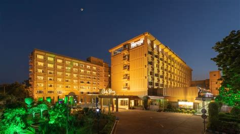 Hotel Clarks Shiraz, Agra | 5-star Hotel in Agra