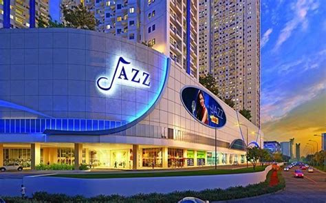 SM Jazz Mall (750 m) - One Pacific Place Serviced Residences