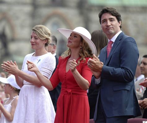 Sophie Grégoire Trudeau Is The Epitome Of Elegance At Canada Day Celebrations | HuffPost Canada