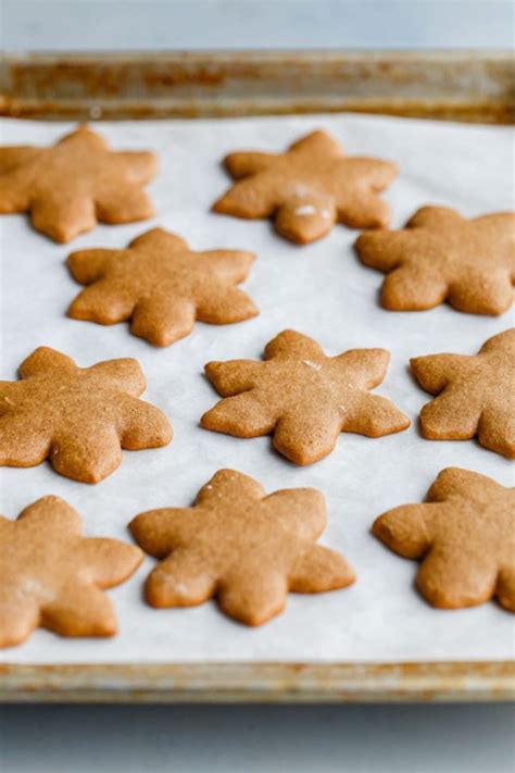 German Lebkuchen Cookies (How to Make Lebkuchen) - A Beautiful Plate