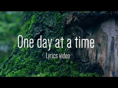 Meriam Belina - One day at a time (Lyrics) | Christian song Chords - Chordify