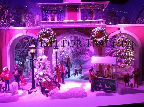 Christmas Display Window At Lord & Taylor In NYC - Central Park Zoo - World Adventurists