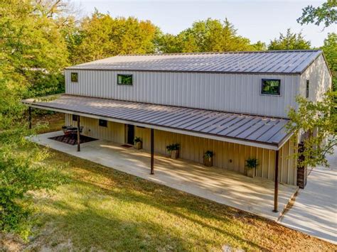 Charcoal Gray - Mueller Metal Roofing Photo Gallery - Mueller, Inc | Barn style house plans ...