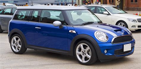 File:MINI Cooper S Clubman 01.JPG - Wikimedia Commons