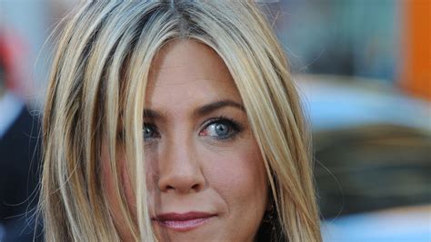 Closeup Of Gray Eyes Jennifer Aniston HD Jennifer Aniston Wallpapers | HD Wallpapers | ID #50365