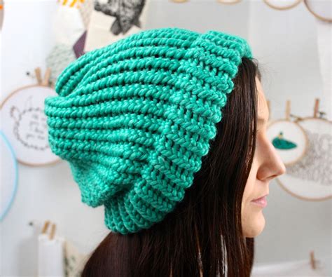 I learned how to knit a hat last year - I can't believe I'm just now documenting it. I'm not a ...