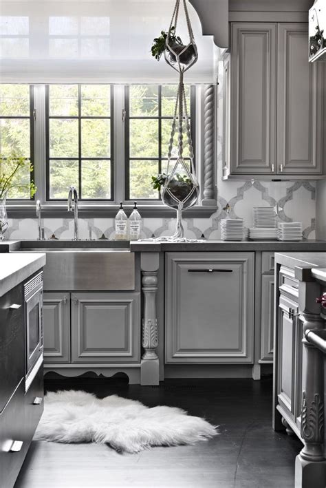 14 Best Grey Kitchen Cabinets - Design Ideas with Grey Cabinets