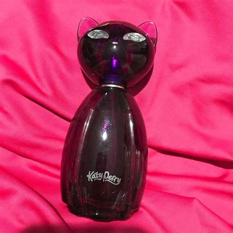 Katy Perry Purr perfume bottle, Beauty & Personal Care, Fragrance & Deodorants on Carousell