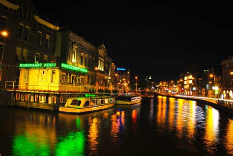 Shup up and ride: Amsterdam Canal Night View