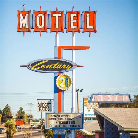 Motel Century 21 #lascruces #newmexico | Retro signage, Vintage neon ...