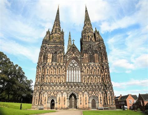 15 Best Things to Do in Lichfield (Staffordshire, England) - The Crazy ...