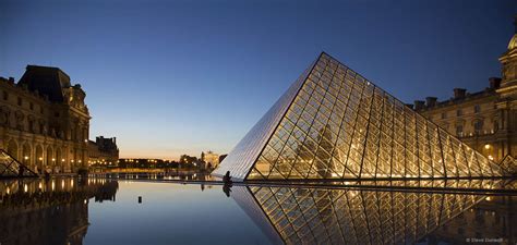 Pyramide du Louvre | Above and Beyond