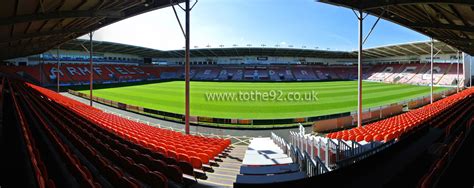 Blackpool FC | Bloomfield Road | Football League Ground Guide