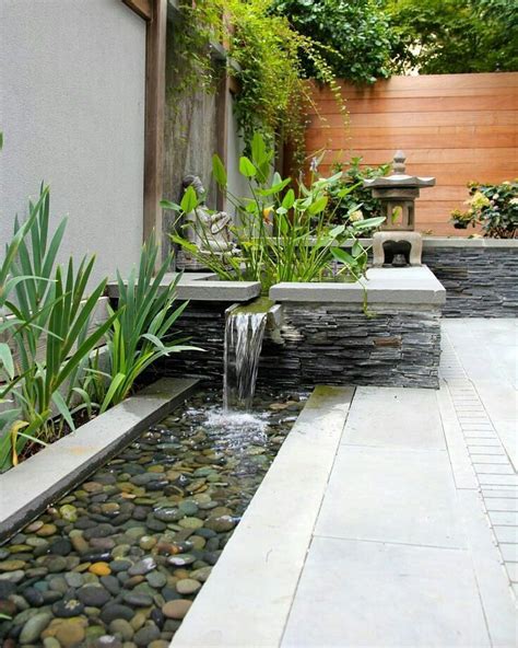 Modern Outdoor Wall Water Feature – Wall Design Ideas