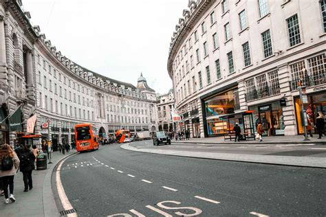 21 of the most famous streets in London | Popular roads you have to visit