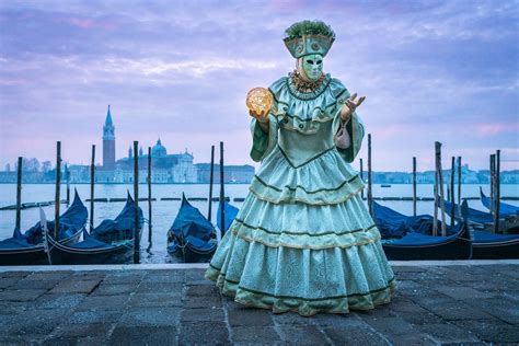 When Masks Were Fun: 20 Magical Photos From Venice Carnival!