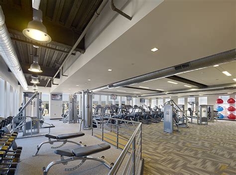 Home - Logan Square Fitness